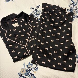 New Kate Spade Large new Black Bow-Print Pajama Set with Pink Trim